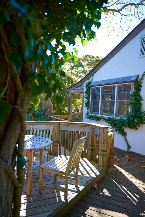 The Hampton Maid Hotel Hampton Bays Bagian luar foto